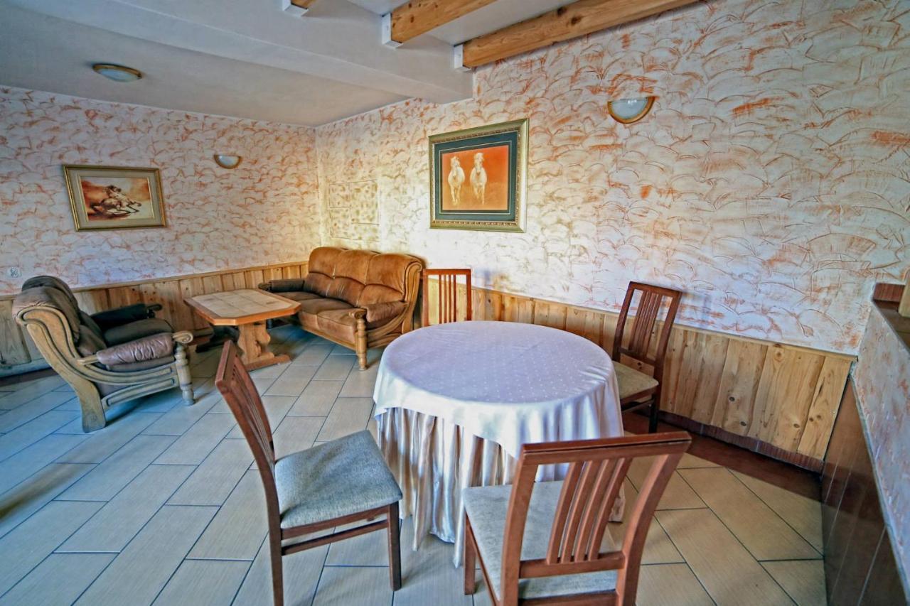 Folwark Tumiany Pokoje & Restauracja المظهر الخارجي الصورة