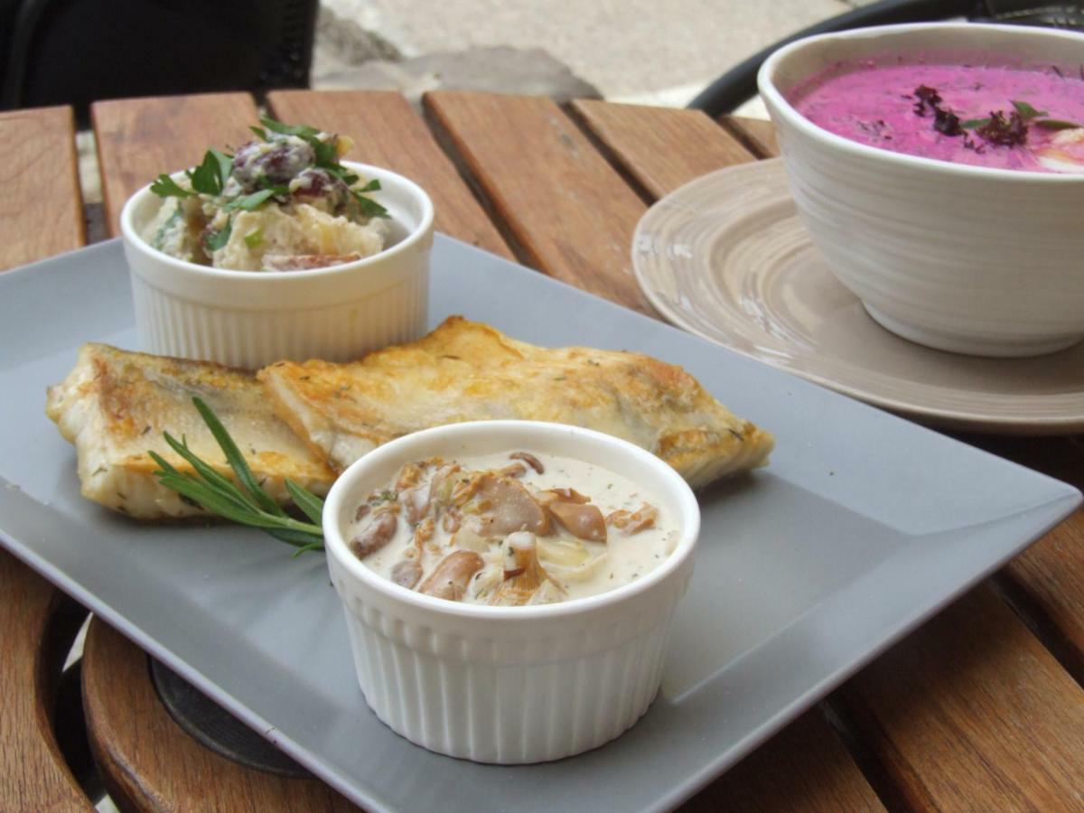 Folwark Tumiany Pokoje & Restauracja المظهر الخارجي الصورة
